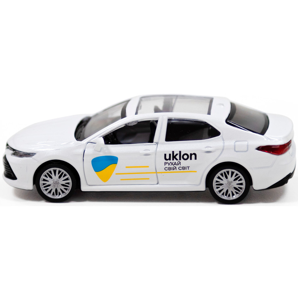 Машина TechnoDrive Toyota Camry Uklon (білий) (250291)