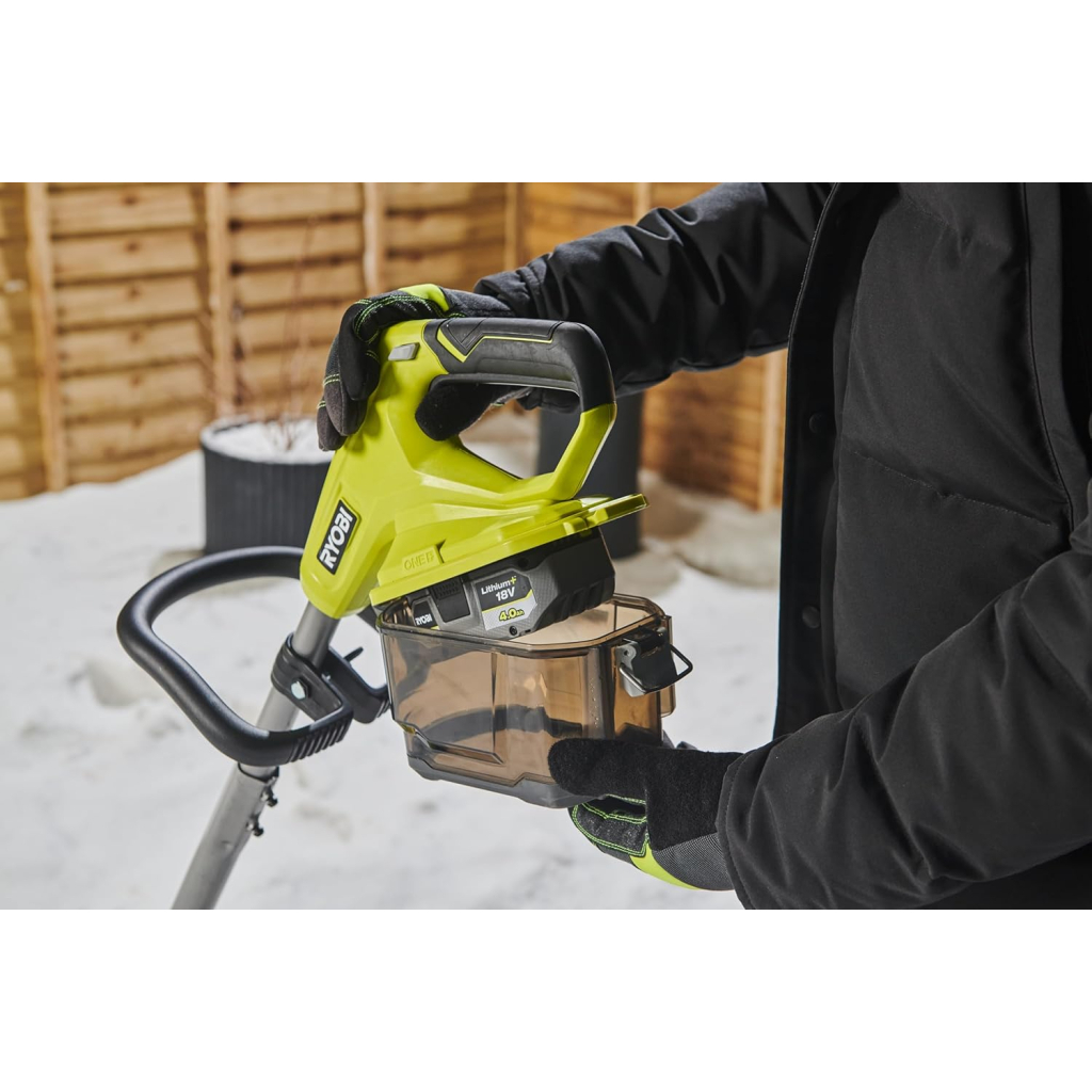 Снігоприбирач Ryobi ONE+ RY18ST25A-140, 18V, 4Ah, ширина 25см, викид 6м, глибина 15см (5133006235)