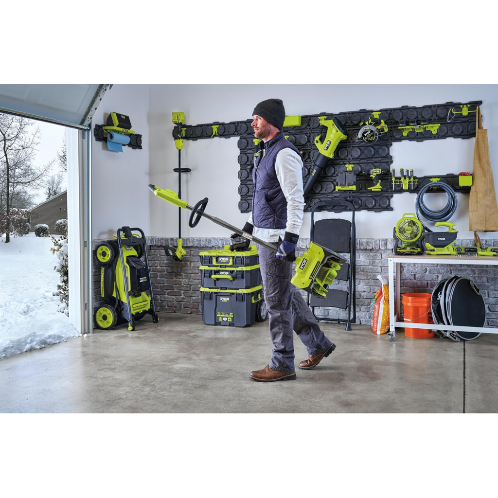 Снігоприбирач Ryobi ONE+ RY18ST25A-140, 18V, 4Ah, ширина 25см, викид 6м, глибина 15см (5133006235)