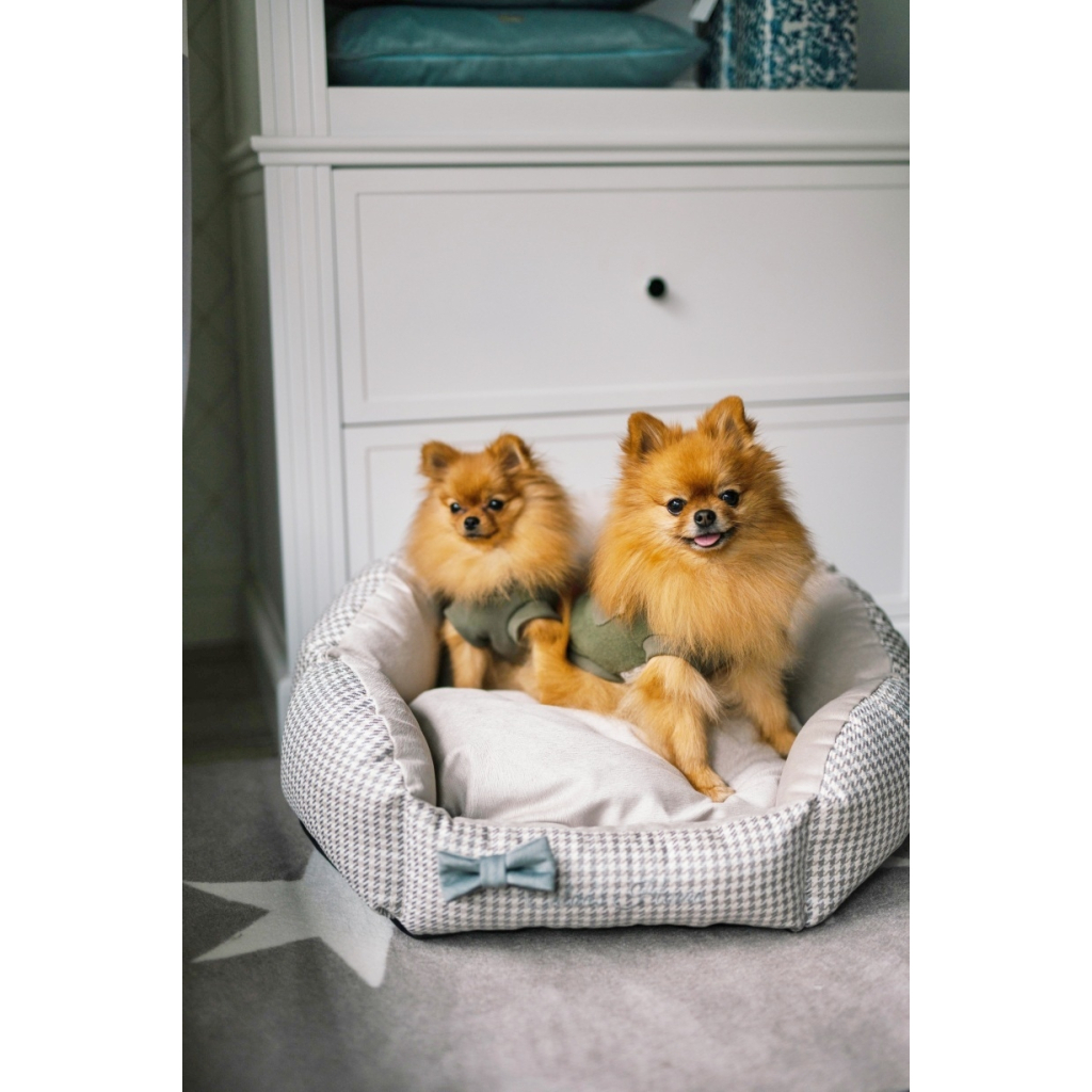 Лежак для тварин Chloe's Home Берлін S бежевий (CLH4791)