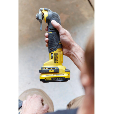 Реноватор Stanley FatMax,18В, 2x2Ah, Li-Ion, 8000-18000 об/хв, 1.40 кг (SFMCE500D2K)