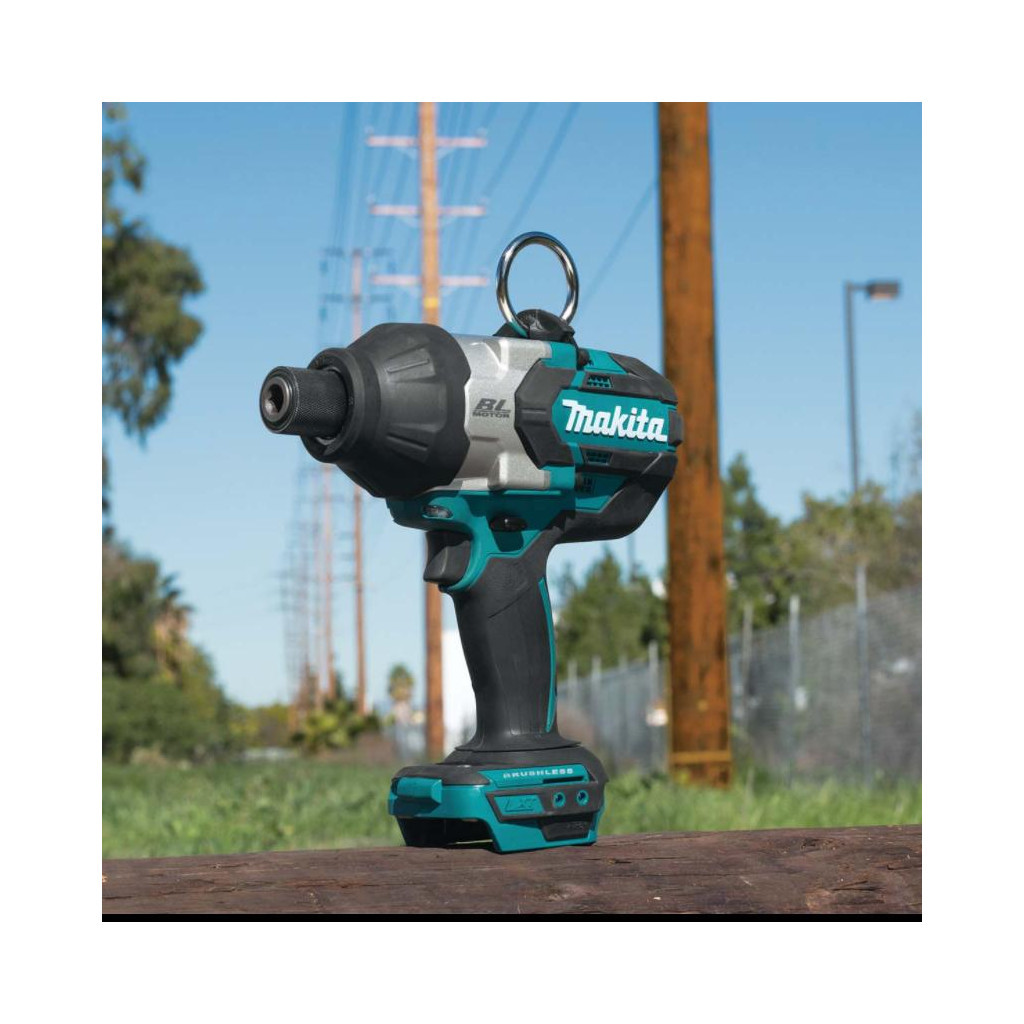 Гайковерт Makita LXT, 800Нм, 7/16 "Hex (без АКБ и БП) (DTW800Z)
