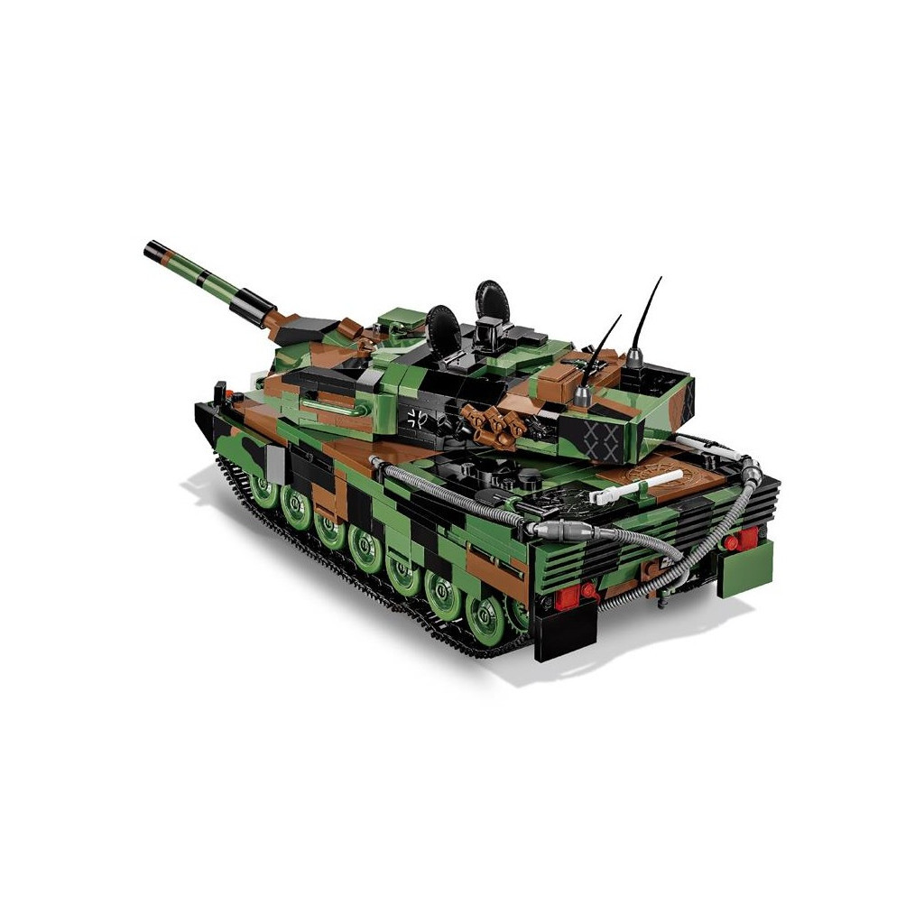Конструктор Cobi Танк Леопард 2, 945 деталей (COBI-2620) Конструктор Cobi Танк Леопард 2, 945 деталей (COBI-2620)