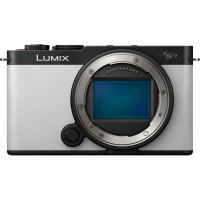 Цифровий фотоапарат Panasonic Lumix DC-S9 Kit 18-40mm f/4.5-6.3 Smokey White (DC-S9NE-W)