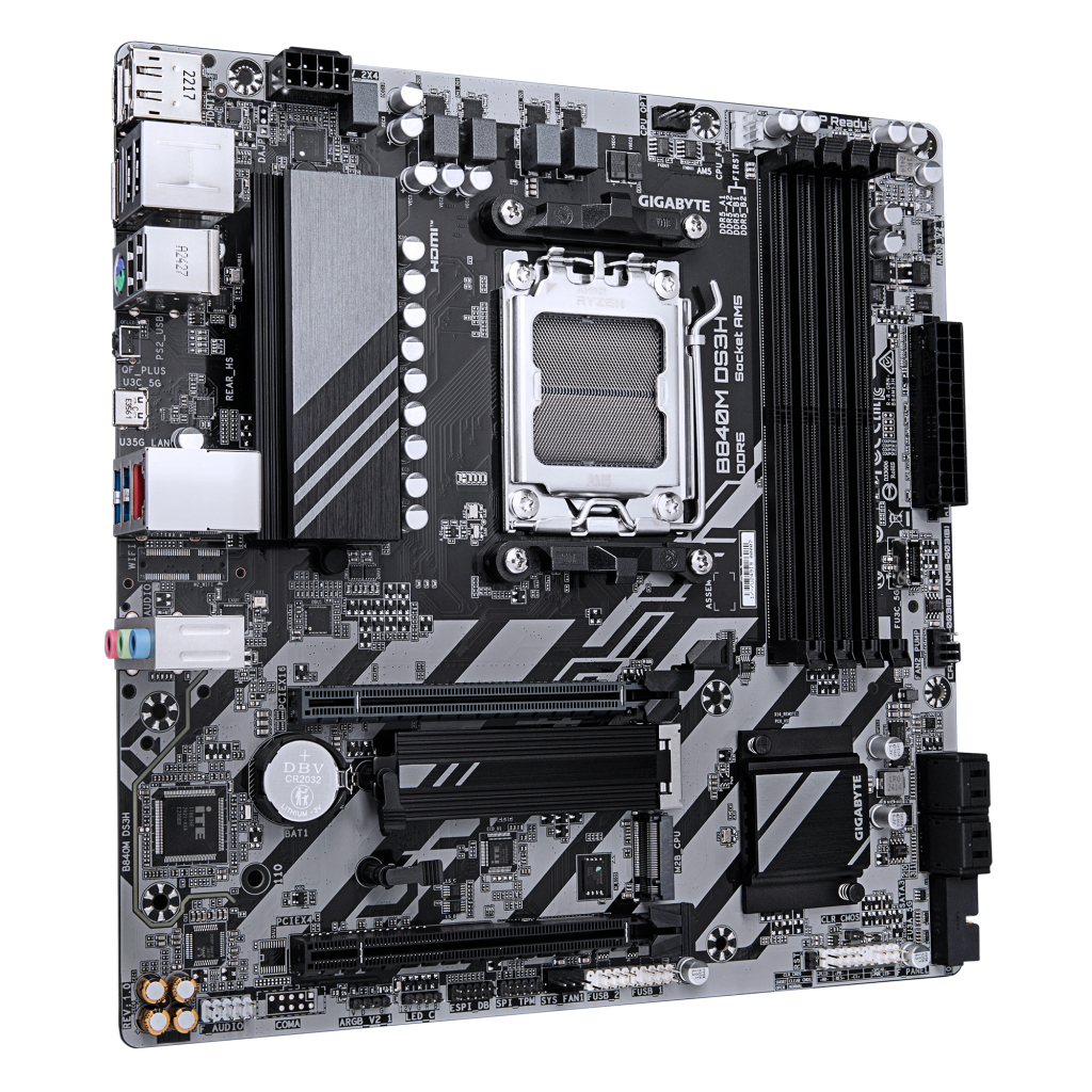 Материнська плата GIGABYTE B840M DS3H