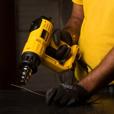 Будівельний фен DeWALT 2000 Вт, 50 - 600 C, LCD (D26414)