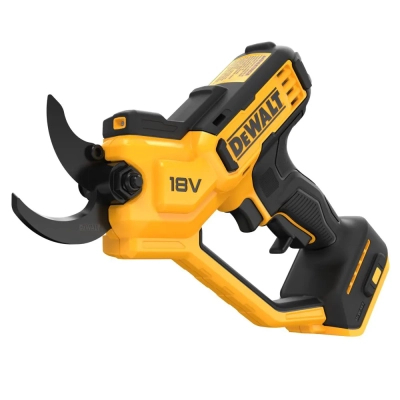 Секатор DeWALT акумуляторний 18В XR Li-lon, діам. гілок 38 мм, вага 3.9 кг (без АКБ та ЗП) (DCMPP568N)