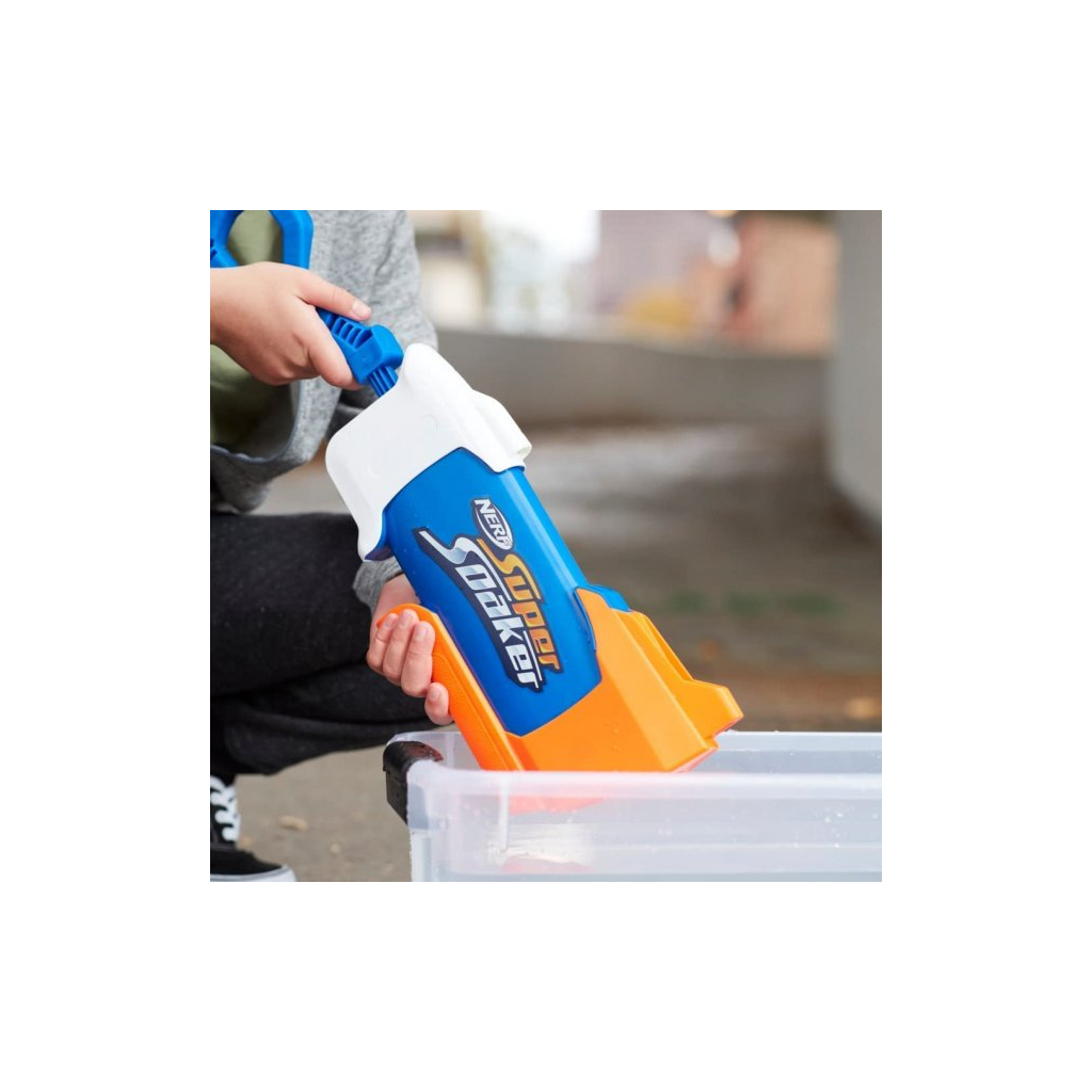 Іграшкова зброя Hasbro Nerf Водний бластер Рейншторм (F3890) Іграшкова зброя Hasbro Nerf Водний бластер Рейншторм (F3890)