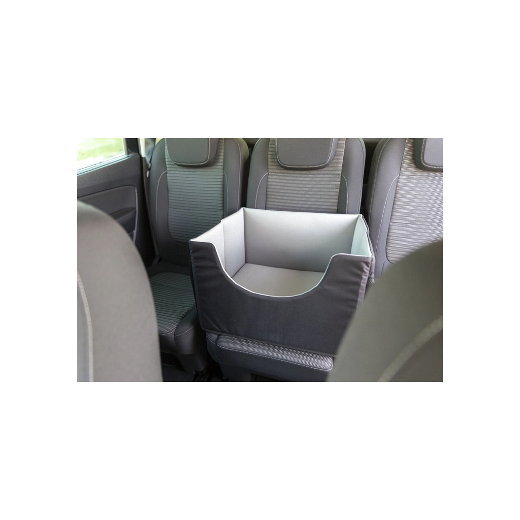 Автомобільне крісло для тварин Trixie 45х28х40 см Чорно-сіре (4011905131771)