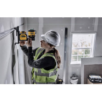 Лазерний нівелір DeWALT лінійний 10.8/12/18В XR Li-Ion, зелений промінь, 1x2Ah 18V, TSTAK (DCE089D1G18)
