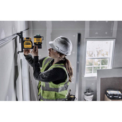 Лазерний нівелір DeWALT лінійний 10.8/12/18В XR Li-Ion, зелений промінь, 1x2Ah 18V, TSTAK (DCE089D1G18)
