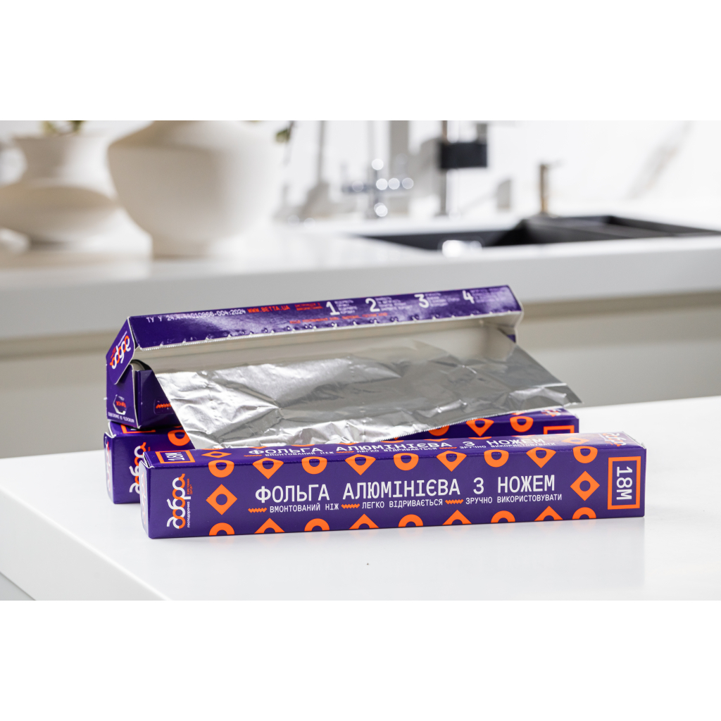 Фольга алюмінієва Добра Господарочка Колекція Вибійка З ножем 18 м (4820086524094)