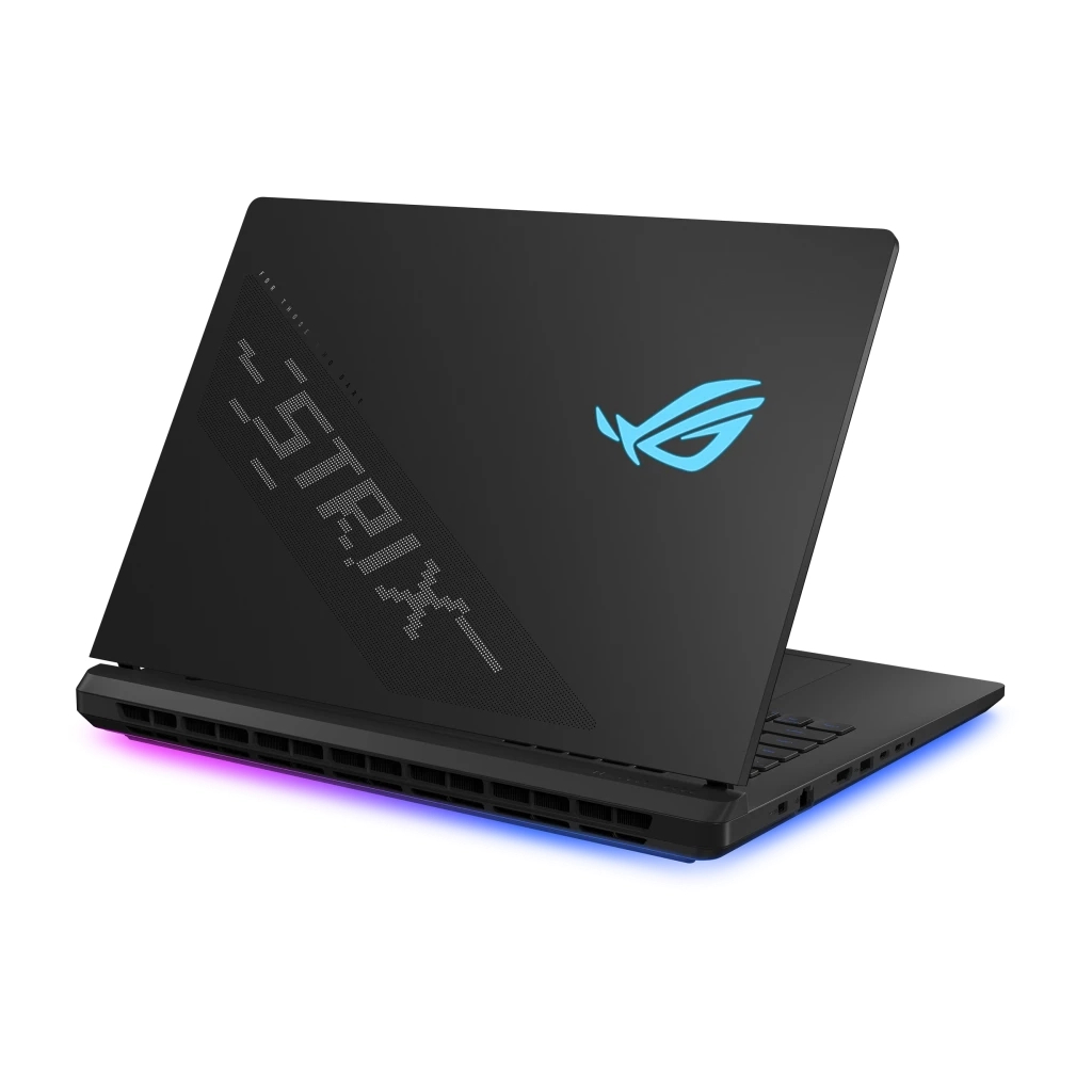 Ноутбук ASUS ROG Strix SCAR 18 G835LX-SA223W (90NR0LF1-M00B50) Ноутбук ASUS ROG Strix SCAR 18 G835LX-SA223W (90NR0LF1-M00B50)