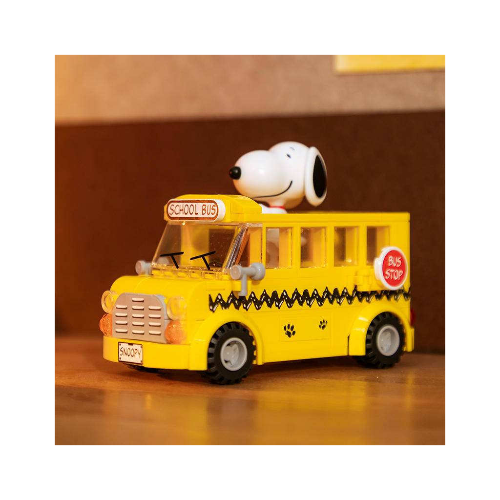 Конструктор Pantasy Snoopy - Шкільний автобус (86906)