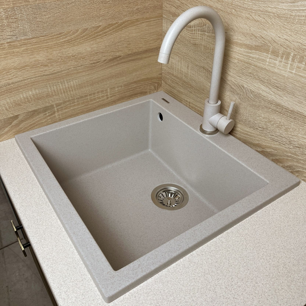 Мийка кухонна Adamant Univer Avena (4824296102106)