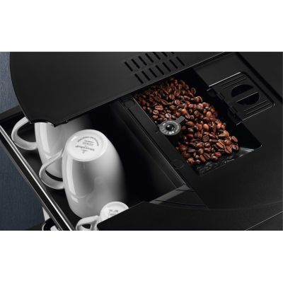 Кавомашина Electrolux EBC85X