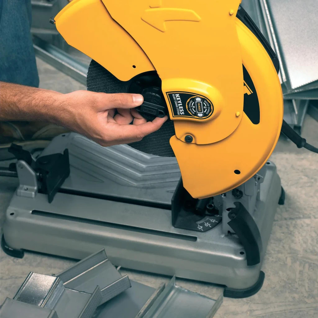 Монтажна пила DeWALT монтажна D28715 (D28715)