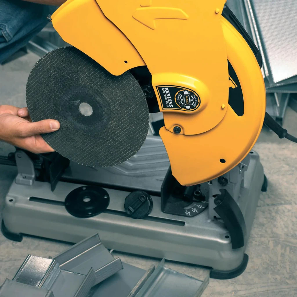 Монтажна пила DeWALT монтажна D28715 (D28715)