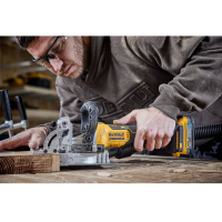 Фрезер DeWALT ламельний, XR Li-Ion 18 В, 8000 об/хв, фрези 102 мм, TSTAK (без АКБ та ЗП) (DCW682NT)