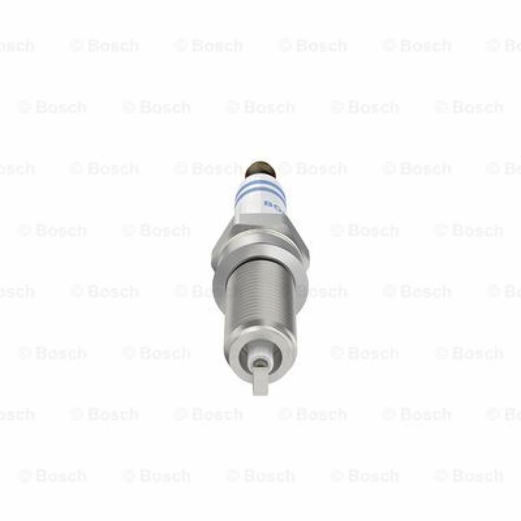 Свічка запалювання Bosch 0 242 135 527