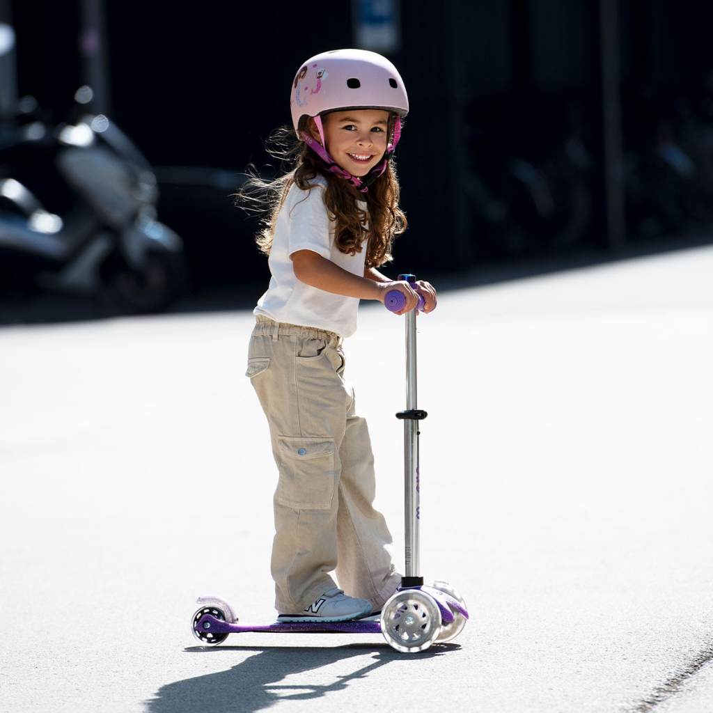 Самокат Micro Mini Deluxe Fairy Glitter LED Пурпуровий (MMD207)