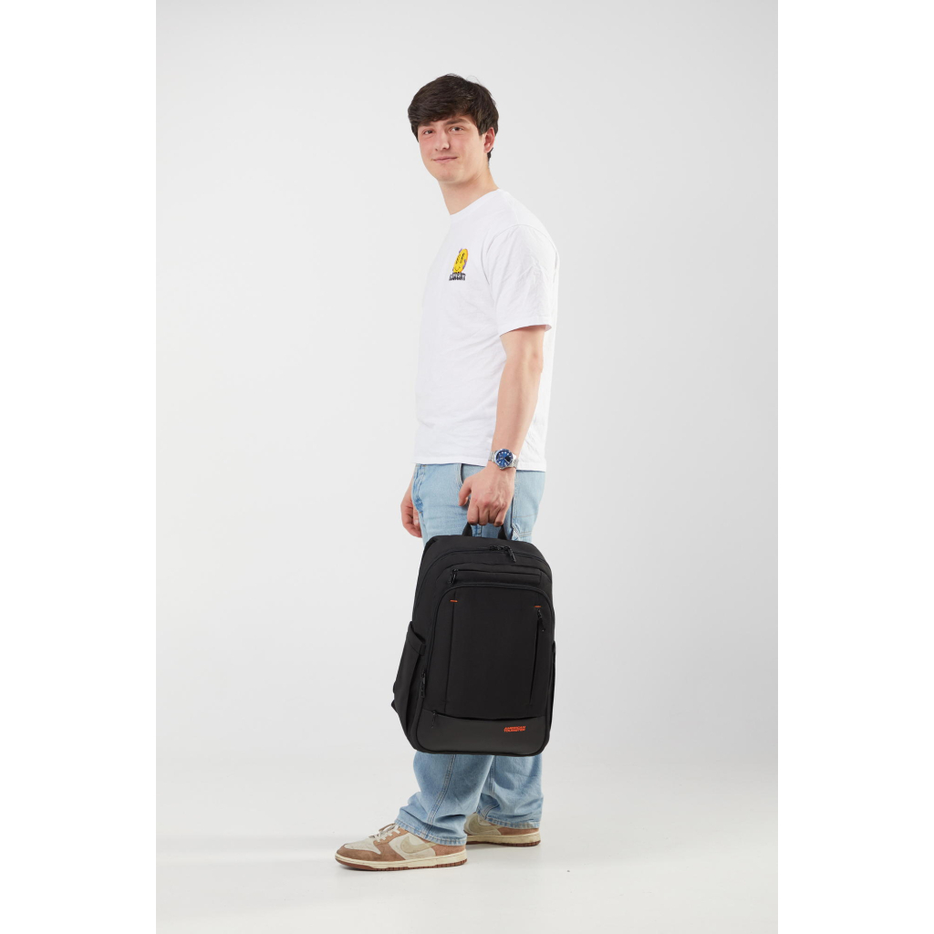 Рюкзак для ноутбука American Tourister 15.6" Urban Groove UG29, office backpack, Black, 26л (24G*09068) Рюкзак для ноутбука American Tourister 15.6" Urban Groove UG29, office backpack, Black, 26л (24G*09068)