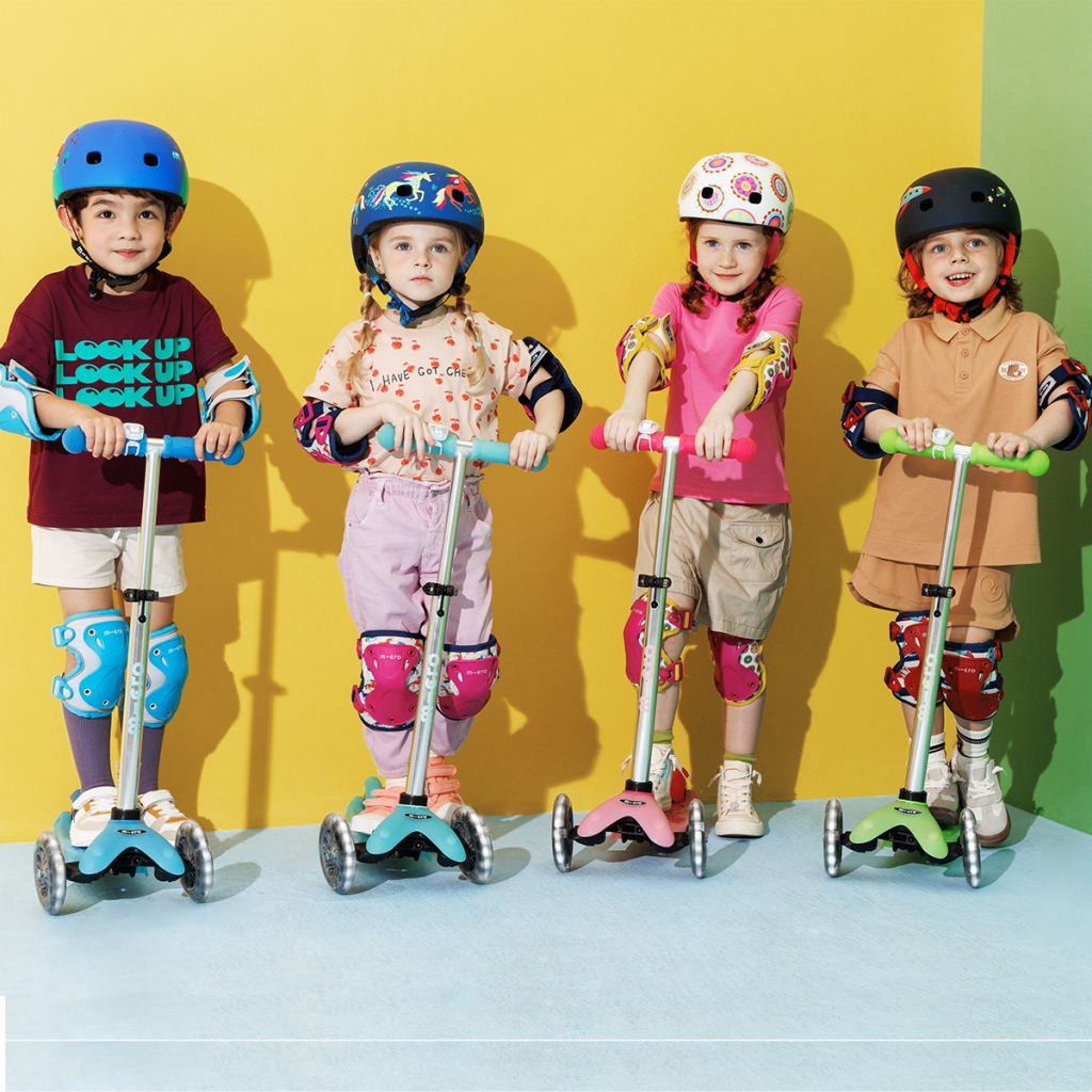 Самокат Micro Mini Deluxe Glow LED Крижаний лайм (MMD216)