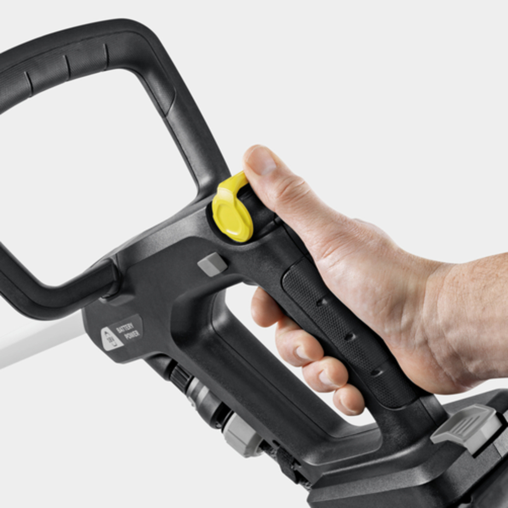 Підмітальна машина Karcher PCL 3-18, 18В, щітка 30см, подача води (без АКБ та ЗП) (1.644-010.0)