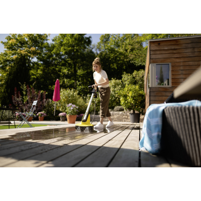 Підмітальна машина Karcher PCL 3-18, 18В, щітка 30см, подача води (без АКБ та ЗП) (1.644-010.0)