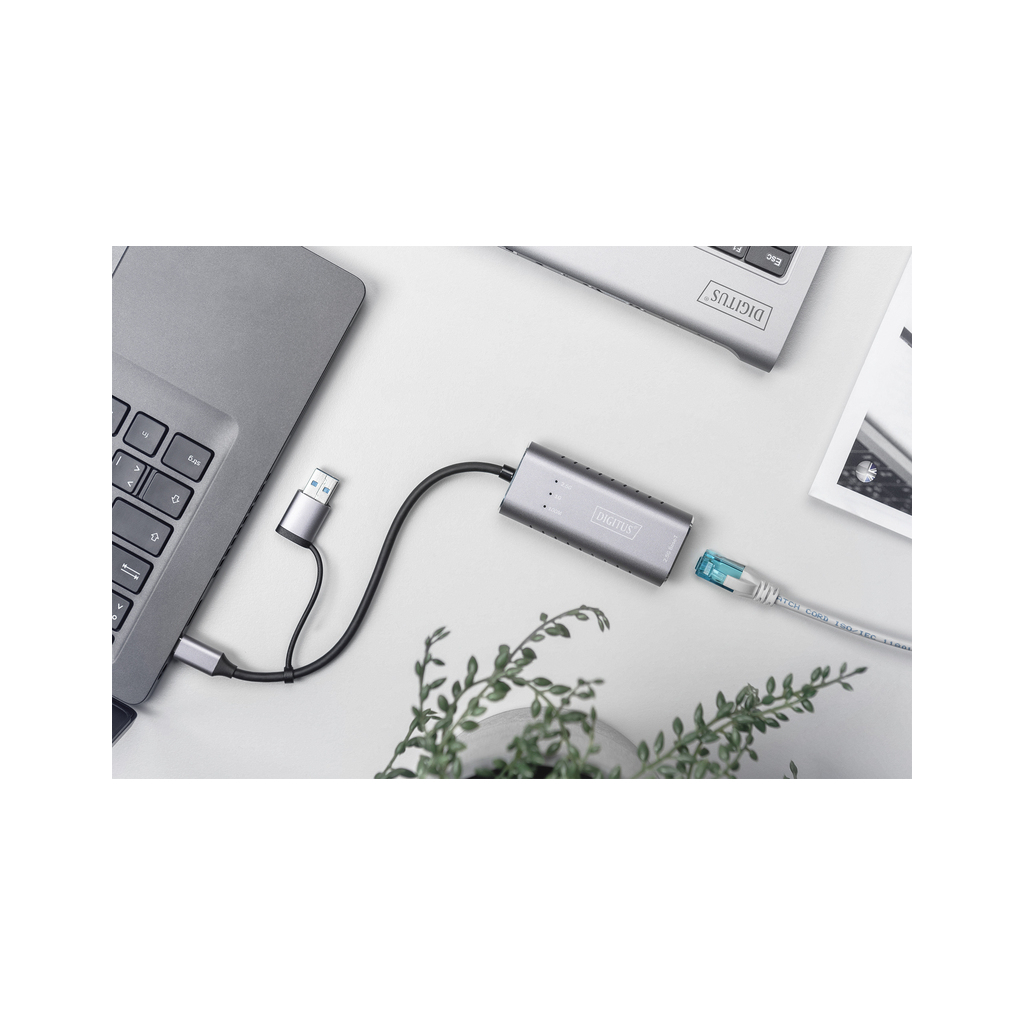 Перехідник USB-C + USB 3.0 to RJ45 2500Mbps Ethernet Digitus (DN-3028) Перехідник USB-C + USB 3.0 to RJ45 2500Mbps Ethernet Digitus (DN-3028)