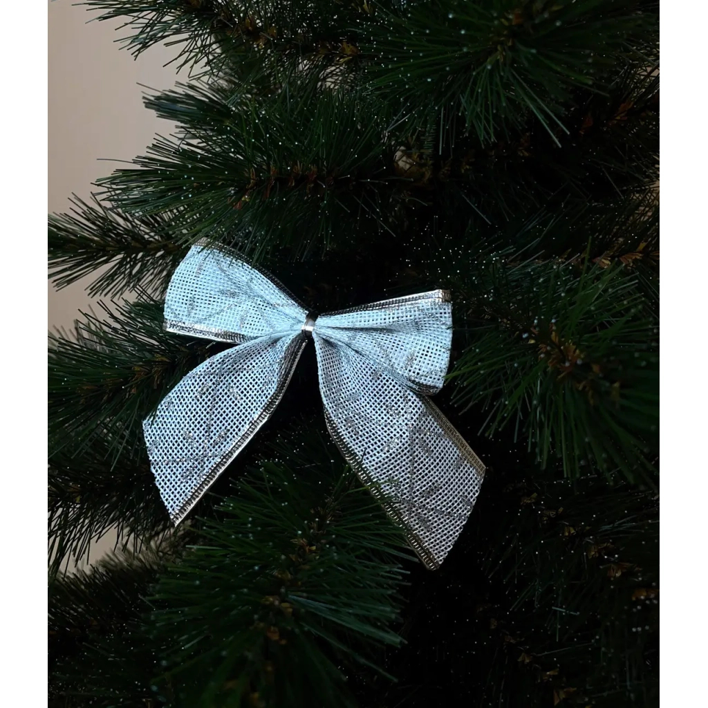 Прикраса декоративна Chomik бант текстильний 6 шт, 10 см, біло-сріблястий (5900779856165_1) Прикраса декоративна Chomik бант текстильний 6 шт, 10 см, біло-сріблястий (5900779856165_1)