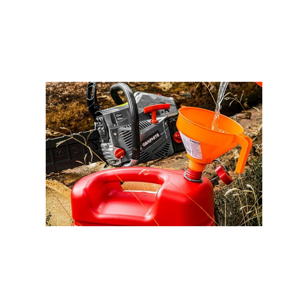 Каністра автомобільна Neo Tools 10 л (11-560) Каністра автомобільна Neo Tools 10 л (11-560)