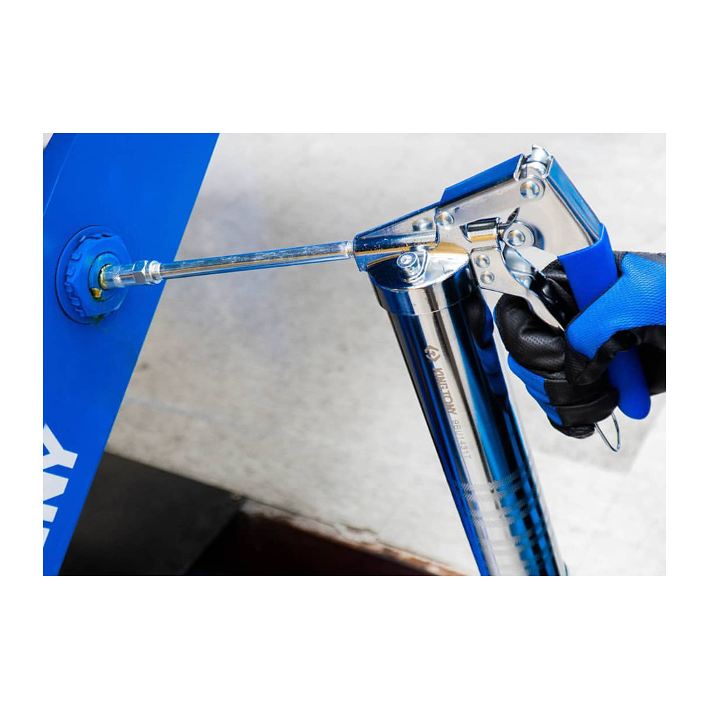 Шприц для мастила KING TONY плунжерний 400 мл, гнучка насадка (9BU1432T) Шприц для мастила KING TONY плунжерний 400 мл, гнучка насадка (9BU1432T)