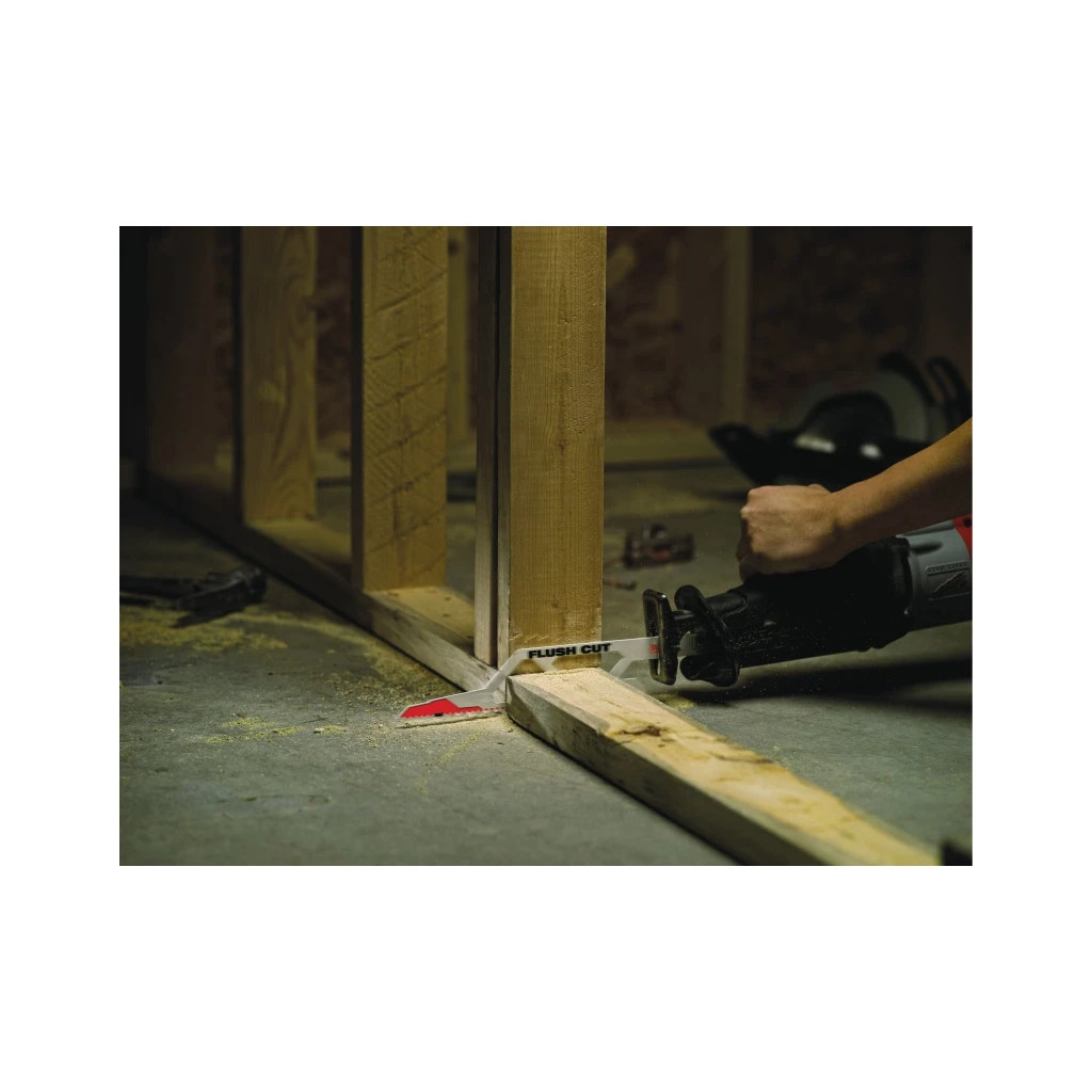 Полотно Milwaukee для шабельної пили FLUSH CUT по деревині, 305/ крок зуба 5,0мм (48001600)