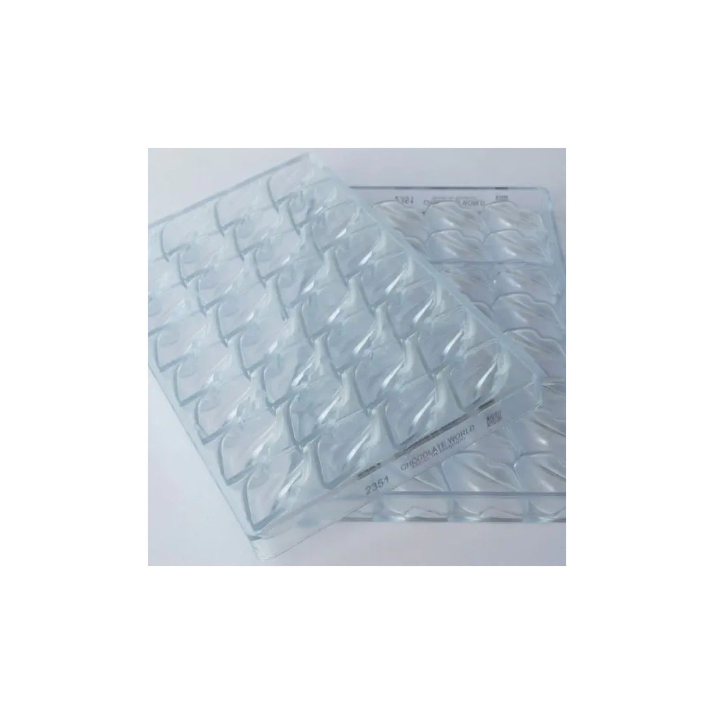 Форма для шоколаду Chocolate World Губи 49 x 26 x 17 мм (2351 CW)