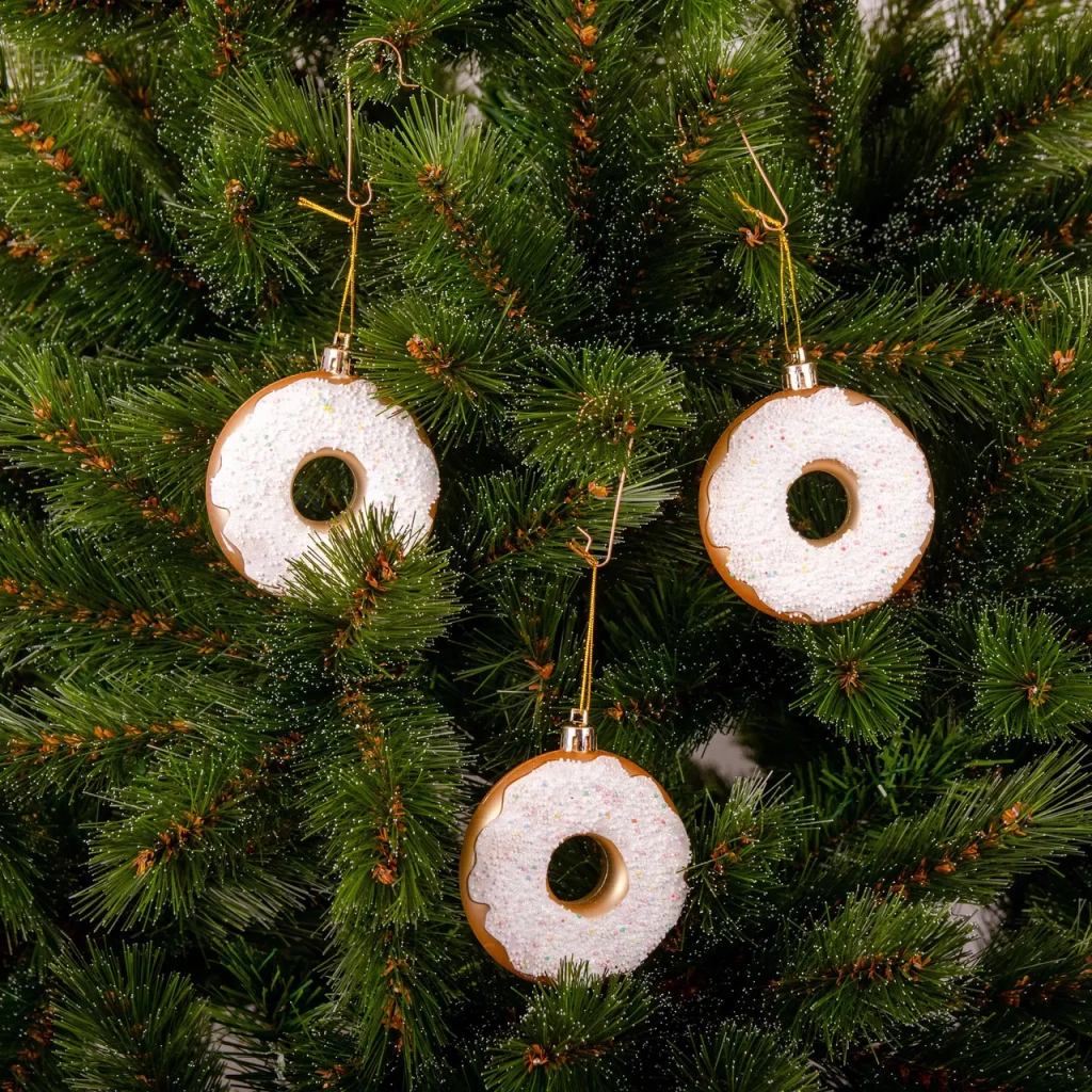 Ялинкова іграшка Chomik пластикові Пончики 3 шт, 8см, білі (5901292677169_2)