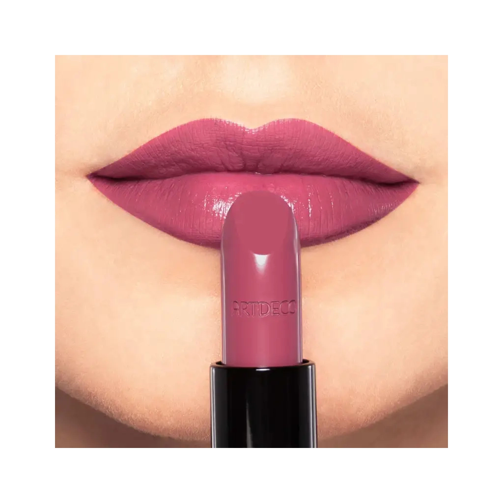 Помада для губ Artdeco Perfect Color Lipstick 915 - Pink Peony (4052136090499)
