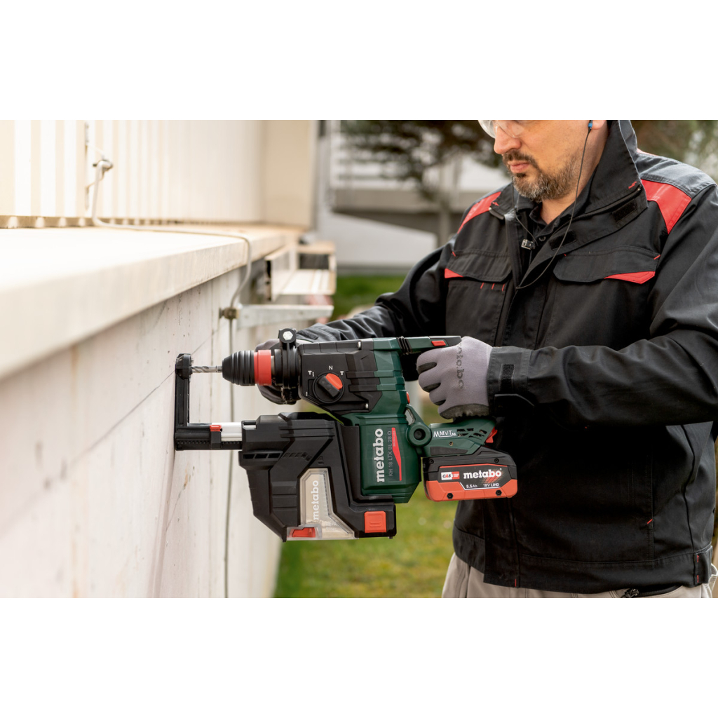 Перфоратор Metabo KH 18 LTX BL 28 Q В SDS-plus, 18V, 3Дж, 3.4кг (без АКБ та ЗП) (601715850)