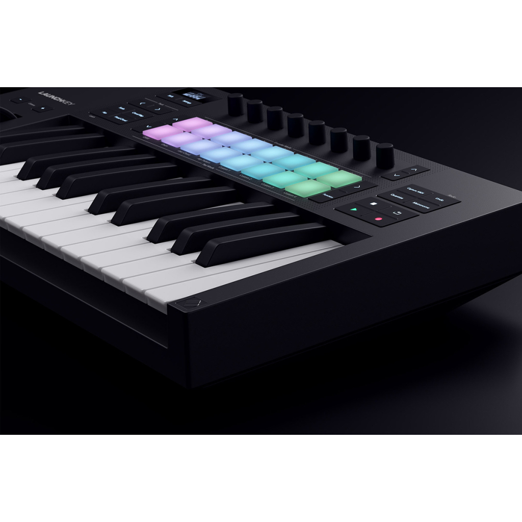 MIDI-клавіатура Novation Launchkey 25 MK4 (236476)