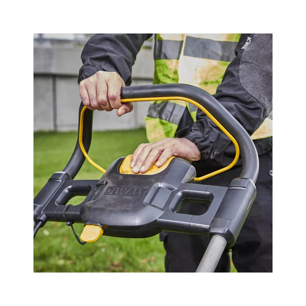 Газонокосарка DeWALT акумуляторна 2х18 В, 48 см, (без АКБ та ЗП) (DCMW564N)