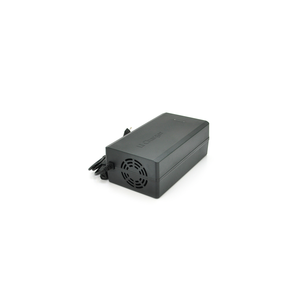 Мережевий зарядний пристрій для АКБ Voltronic Li-ion 60V(67,2V), 16S, 8A (JN-6080-67280) Мережевий зарядний пристрій для АКБ Voltronic Li-ion 60V(67,2V), 16S, 8A (JN-6080-67280)