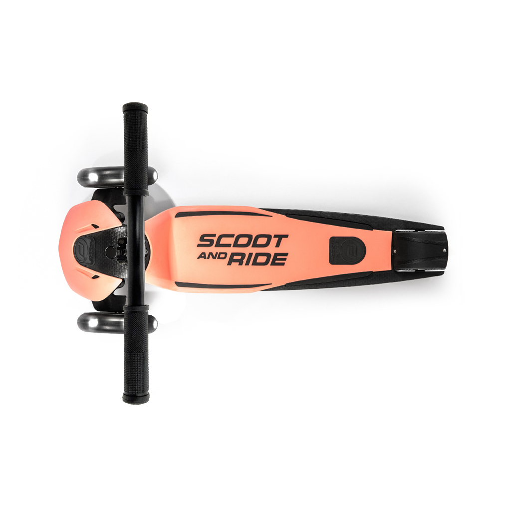 Самокат Scoot&Ride Highwaykick 5 LED Peach (SR-190117-PEACH)