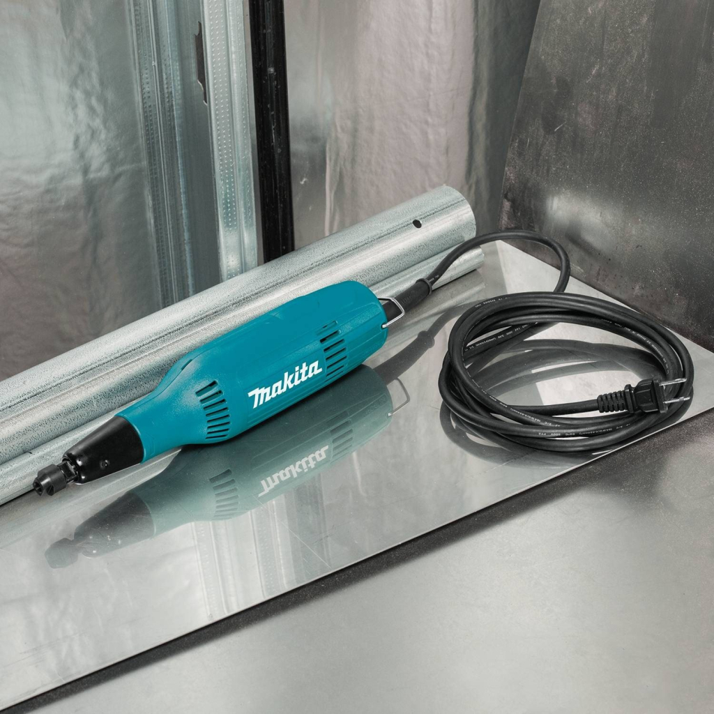 Шліфувальна машина Makita GD0603