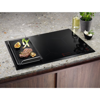 Варочна поверхня Electrolux EIV85453