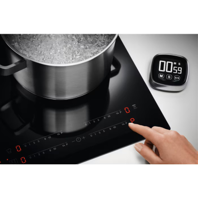 Варочна поверхня Electrolux EIV85453