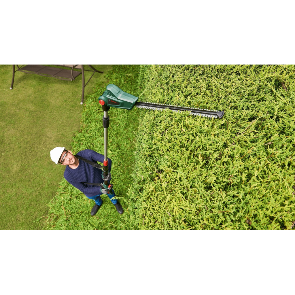 Кущоріз Bosch акумуляторний UniversalHedgePole 18 18V, 43мм, крок різу 16мм, 3.6кг (без АКБ та ЗП) (0.600.8B3.001)