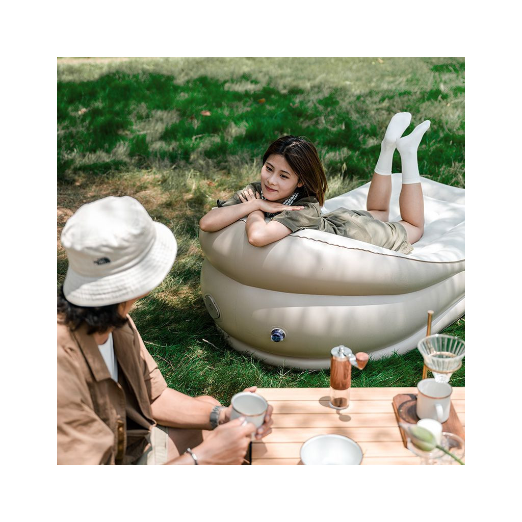 Матрац надувний Naturehike CNK2300DZ020 180 х 90 см з підголовником бежевий (6976023922480)