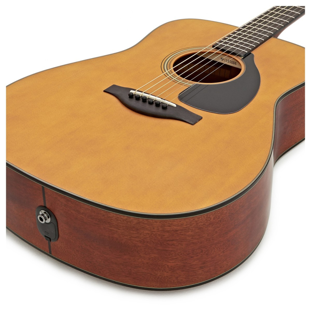 Гітара електроакустична Yamaha FGX3