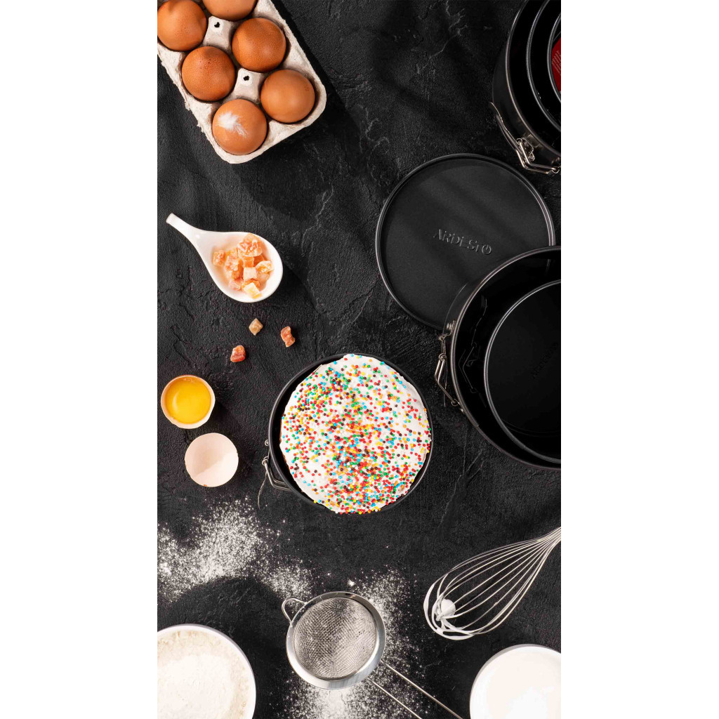 Форма для випікання Ardesto Gemini Easter Cake Round Detachable 16 x 13 см (AR2507G) Форма для випікання Ardesto Gemini Easter Cake Round Detachable 16 x 13 см (AR2507G)