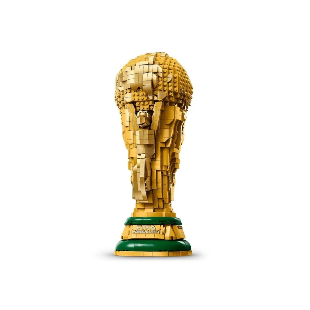 Конструктор LEGO Editions Football Офіційний трофей чемпіонату світу з футболу FIFA (43020-) Конструктор LEGO Editions Football Офіційний трофей чемпіонату світу з футболу FIFA (43020-)